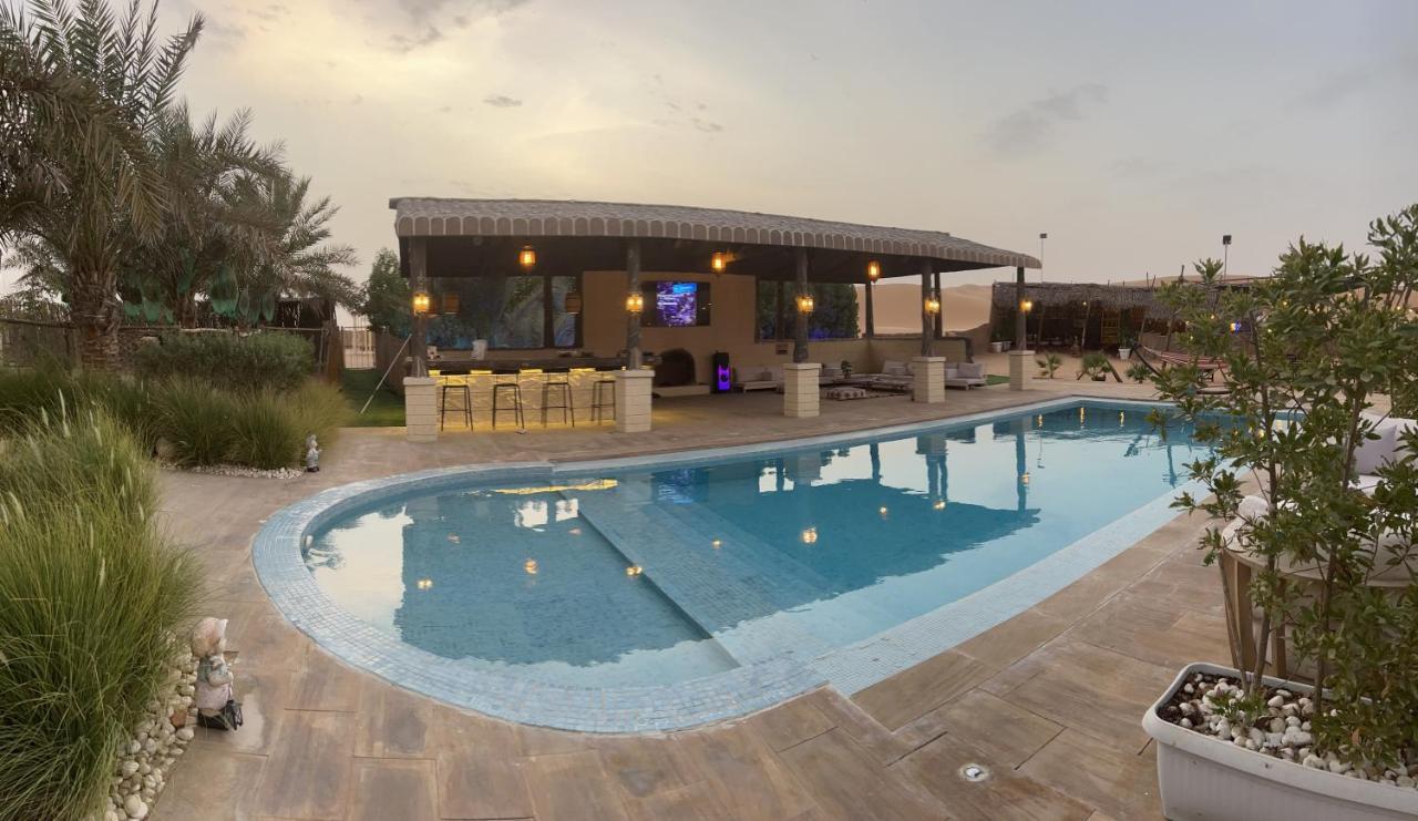 Farm Lebanon Pensionat Abu Dhabi Exteriör bild